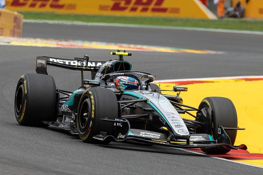 Formula1, Antonelli vola nelle libere a Spa. Incidente Hamilton
