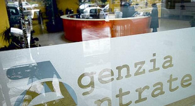 Fisco, come funzionano i controlli dell'Agenzia delle Entrate? Redditometro addio, le due soglie per gli accertamenti e i prelievi