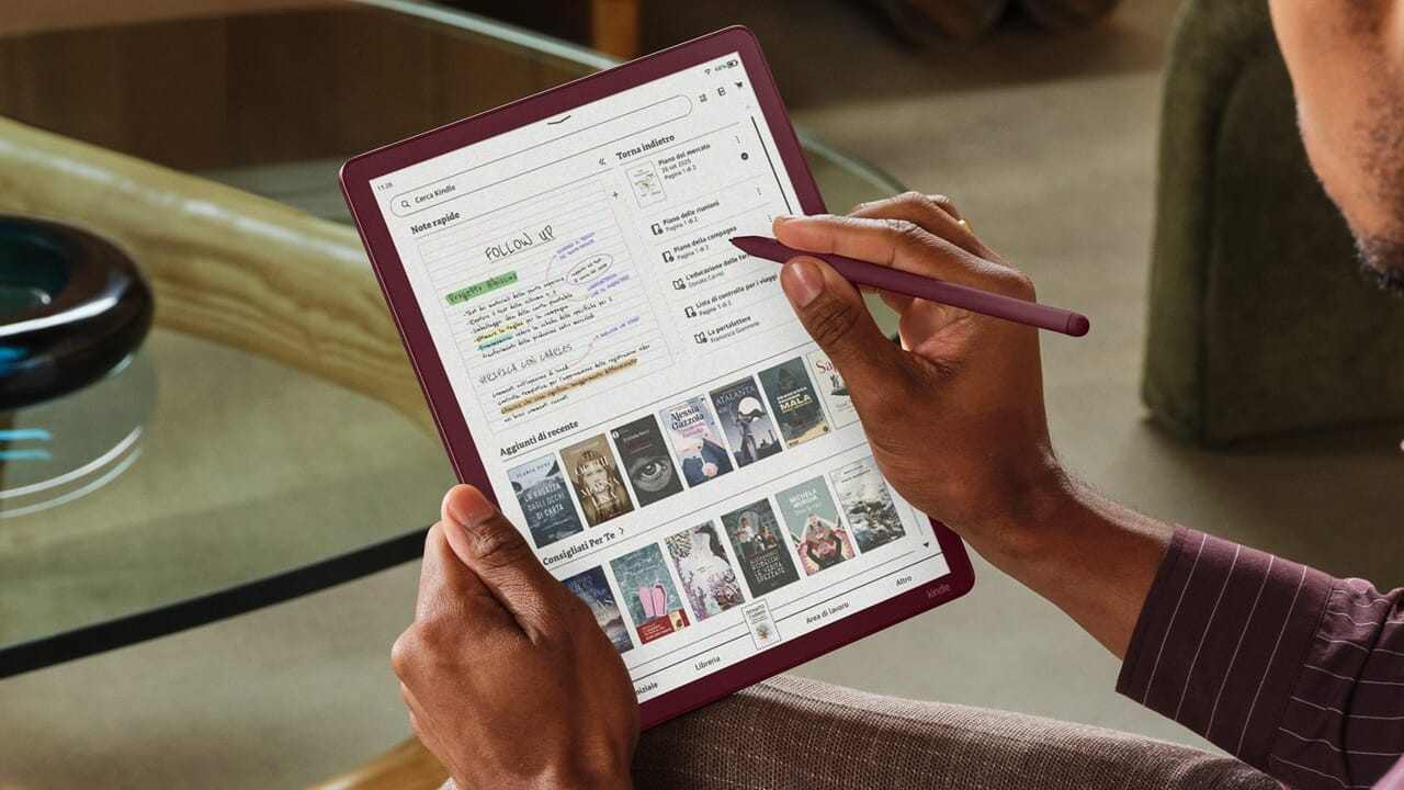 Nuovi ebook reader Kindle Scribe e Kindle Scribe Colorsoft disponibili in Italia