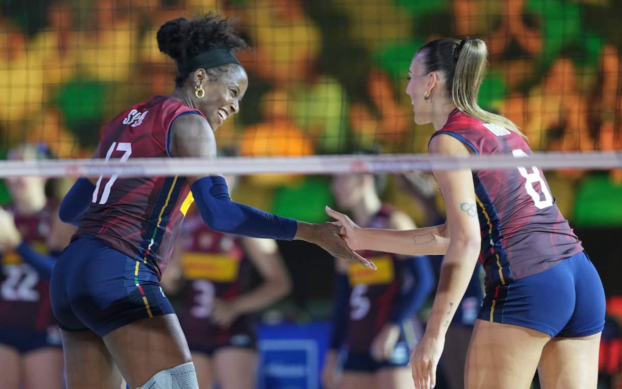 Una rimonta da primo posto: l'Italia batte il Canada 3-2